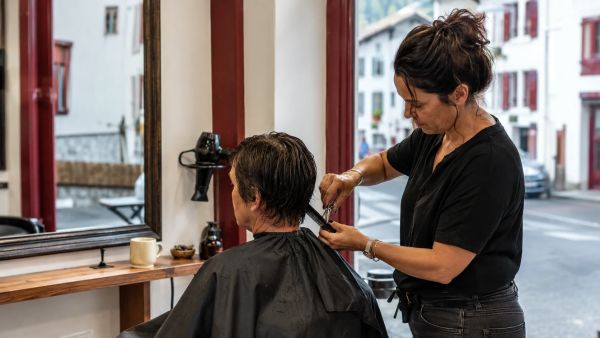 Votre coiffeur à Bidart pour des coupes tendance et uniques